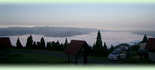 四季見原すこやかの森キャンプ場から見た雲海／同行したねこまた氏撮影のもの